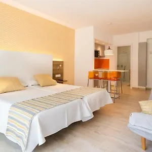 Casablanca Apartments, Appart hôtel Santa Ponsa